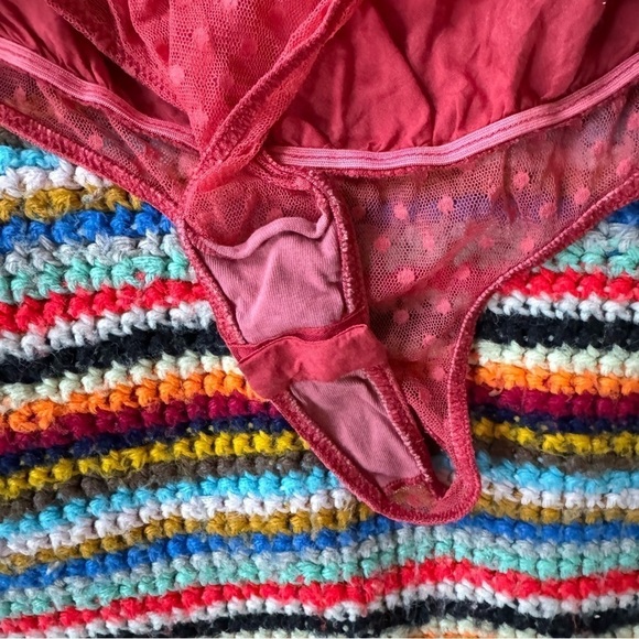 Free People Intimately Call me Later Red Bodysuit Ruffle Sleeve Deep Vneck Small - Picture 6 of 7